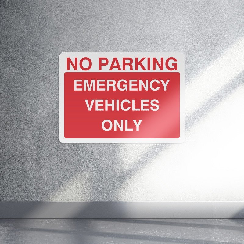 No parking emergency vehicles only parking sign live preview