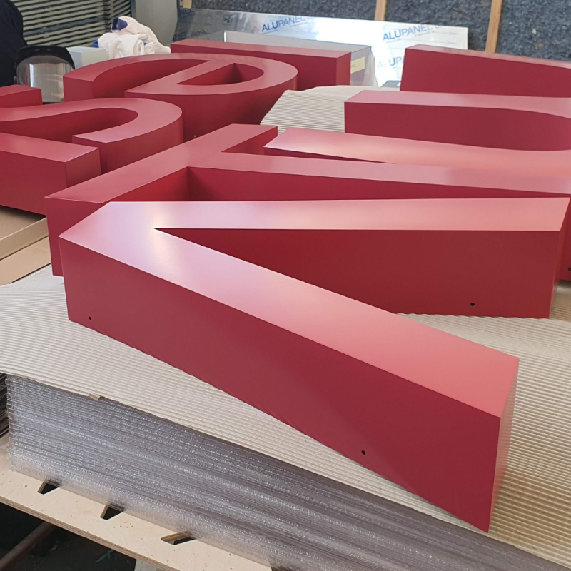 3D Metal Letters & Logos | Printed, Painted or Illuminated.